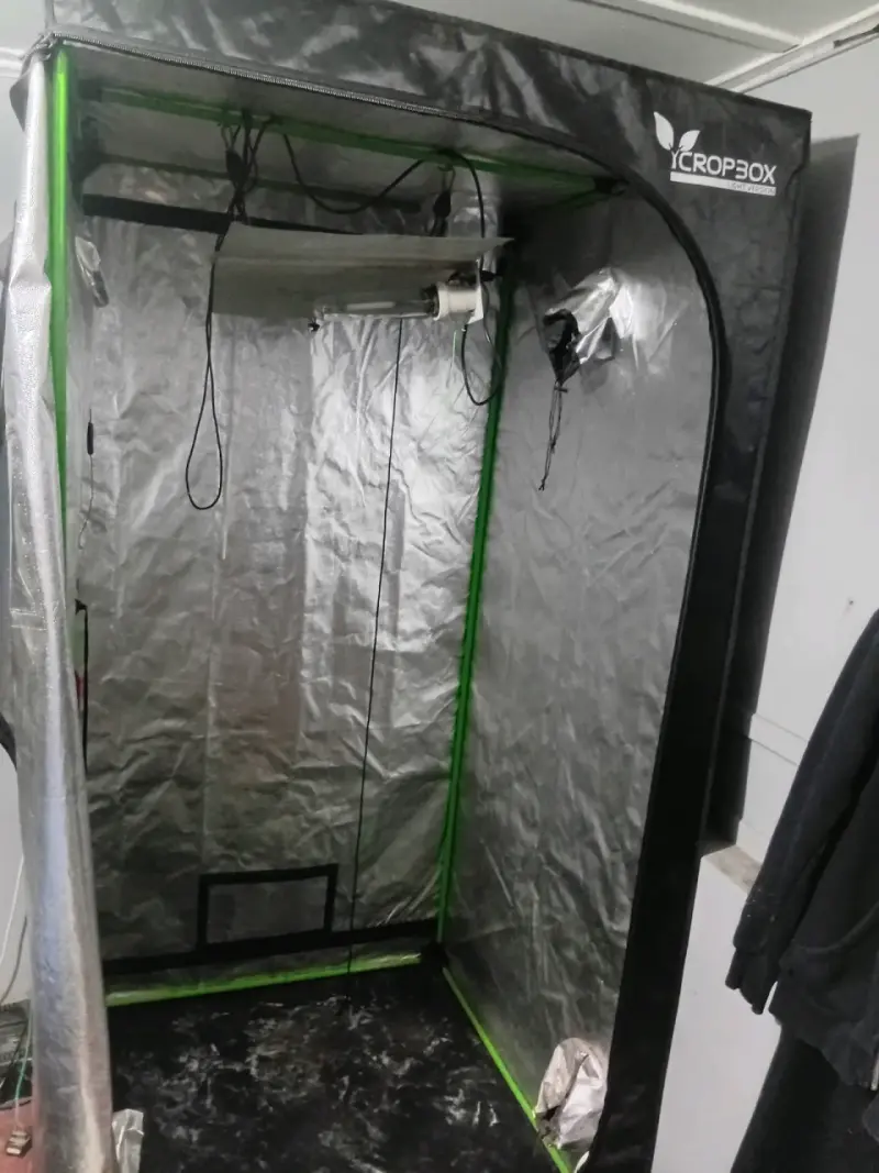 Carpa de Cultivo iCropBox con Reflector Interior - 2