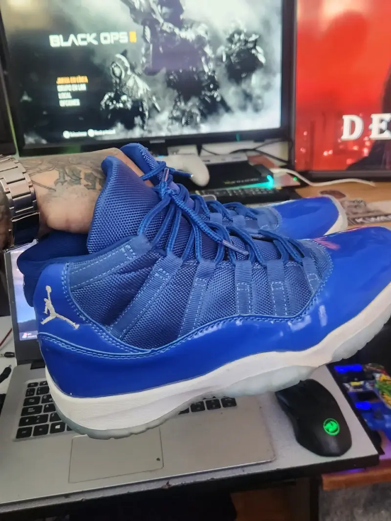 Zapatillas jordan retro 11 azules talla 43 - 2