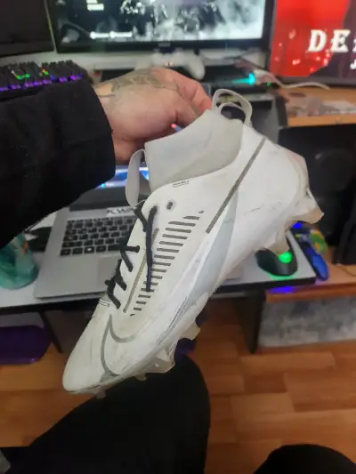 Botines de fútbol Nike blancos con calceta - miniatura 2