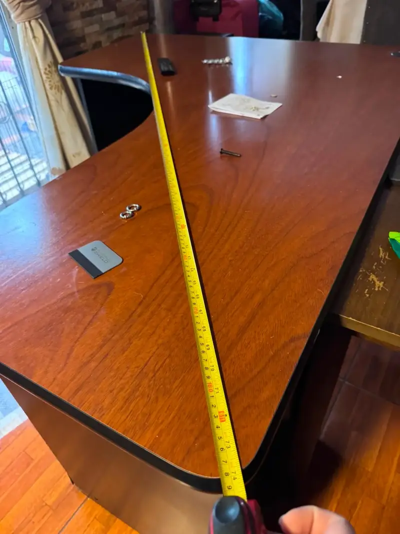 Escritorio de oficina en L con cajonera - 3