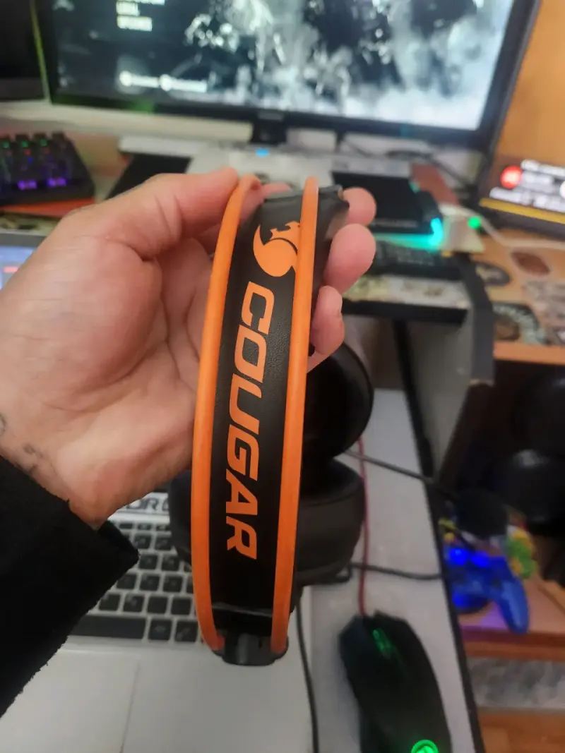 Auriculares Gaming Cougar Immersa Pro Prix con Micrófono