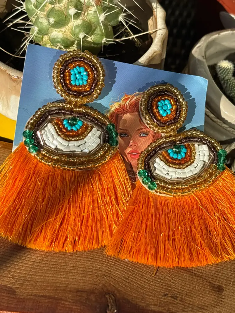 Aros artesanales  bordados