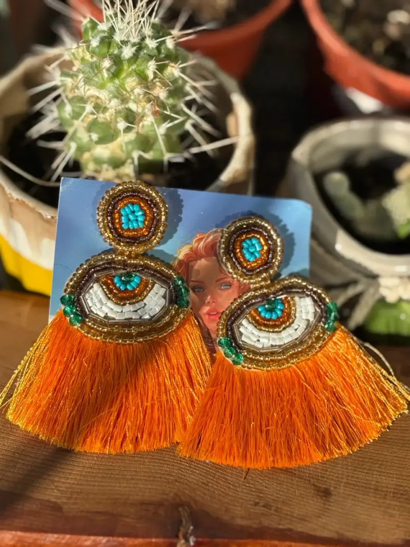 Aros artesanales  bordados - 2
