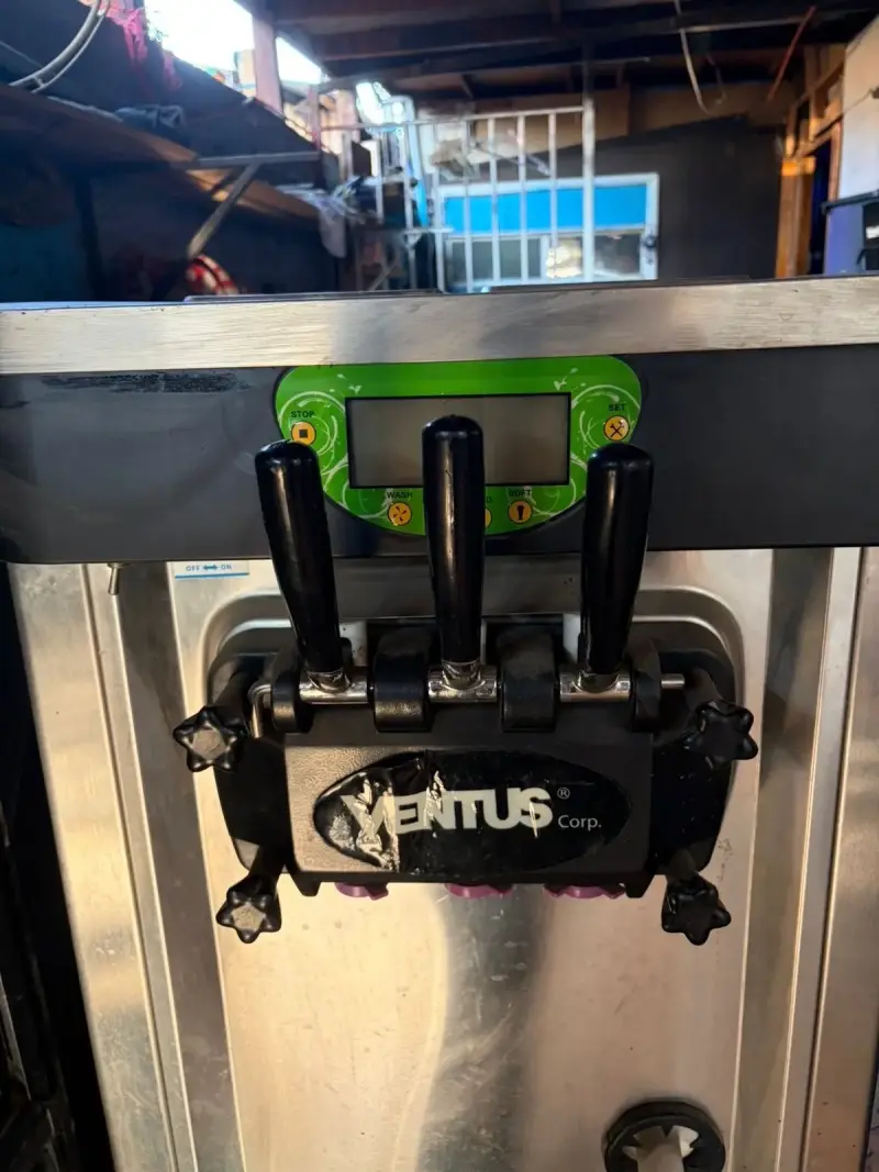 Máquina de Helados Soft Ventus con Control Digital - 1