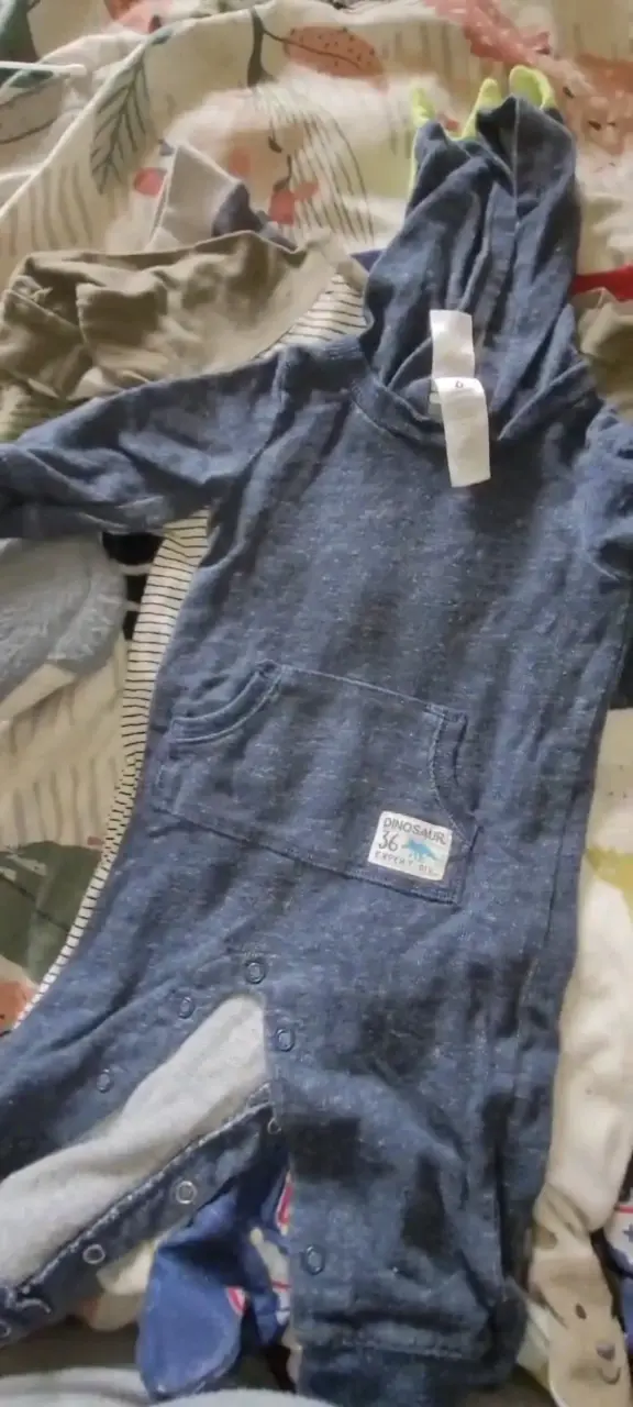 Conjunto de pijamas para bebé con diseños variados - 4