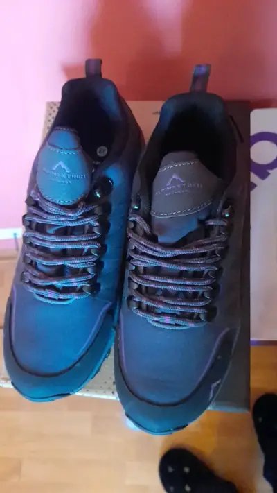 Zapatillas de trekking Alpinextrem negras WATERPRO - miniatura 2