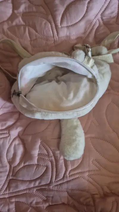 Cartera infantil de felpa con diseño de gato - miniatura 3