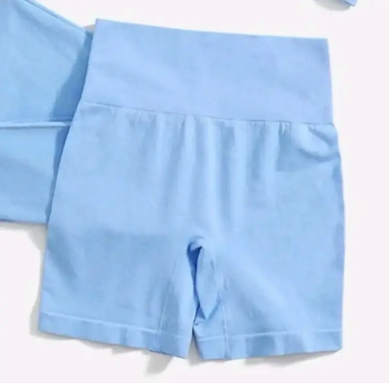 Conjunto deportivo azul bebé para mujer - 2