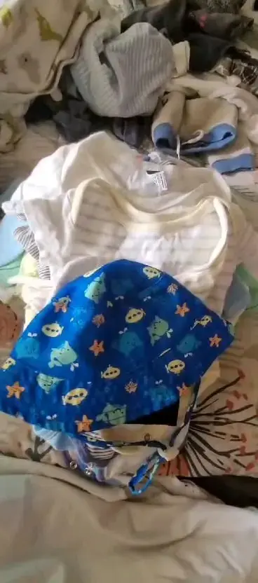 Lote de Bodies de Bebé Rayados y Estampados - 6