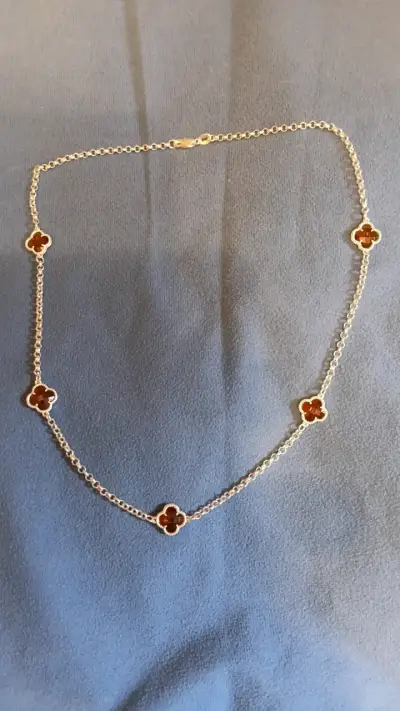 Collar de cadena con dijes de trébol - miniatura 1