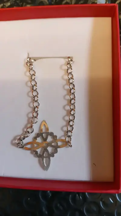 Collar de cadena con dijes de trébol - miniatura 3