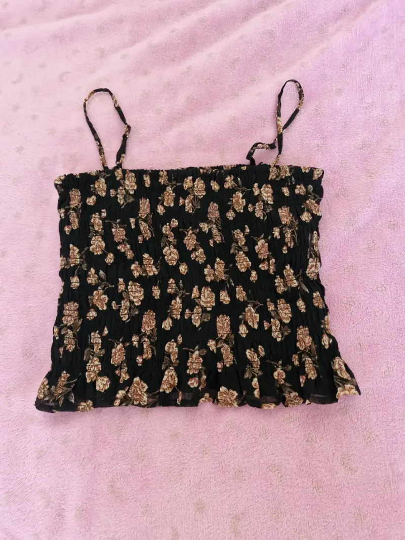 Top floral negro American Eagle con tirantes - 1