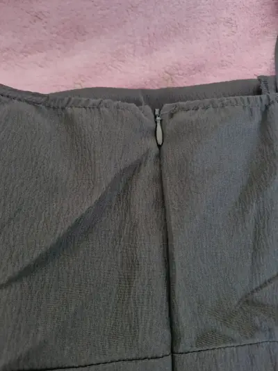 Enterizo negro con tirantes ajustables - miniatura 4
