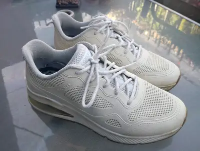 Skechers Uno 2 Blancas Talla 40 - miniatura 1