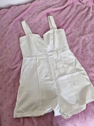 Enterito blanco de mujer con tirantes - miniatura 3