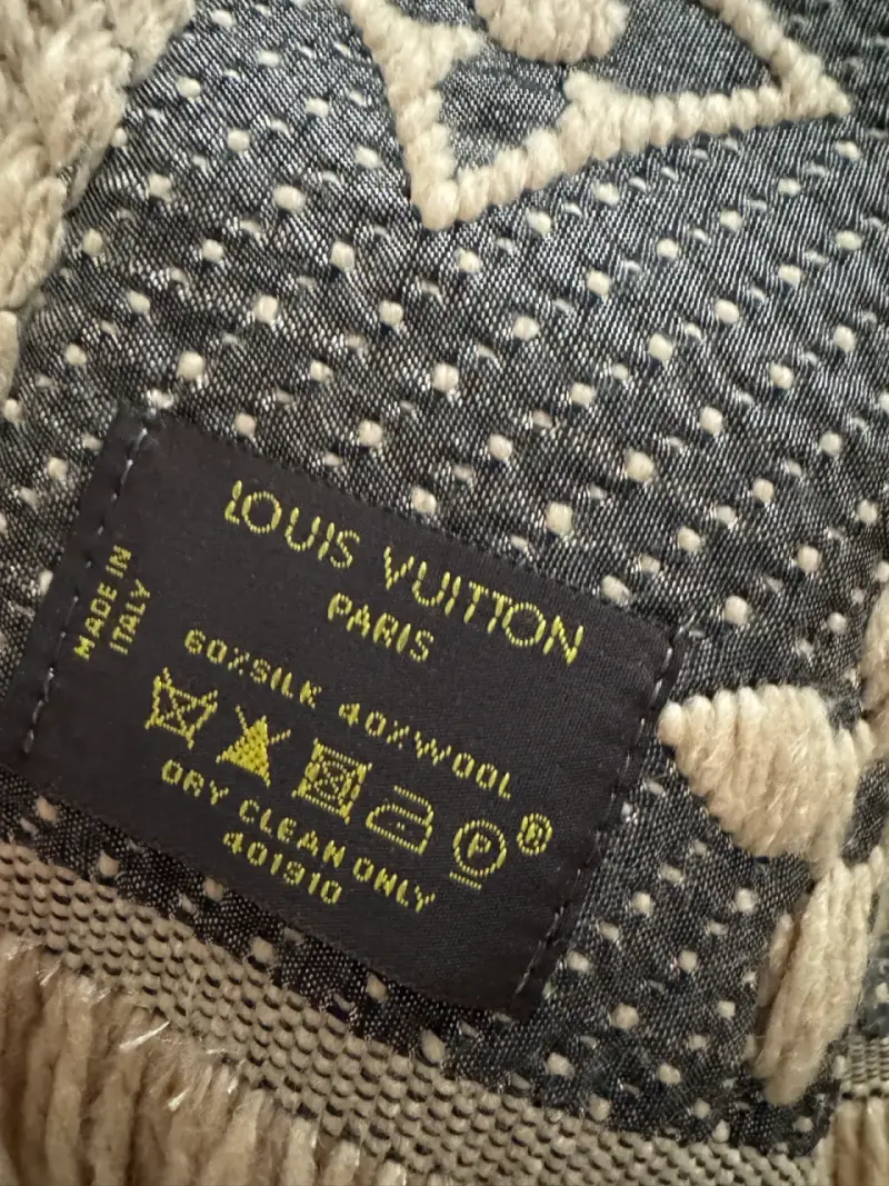 Bufanda Louis Vuitton Logomania - 5