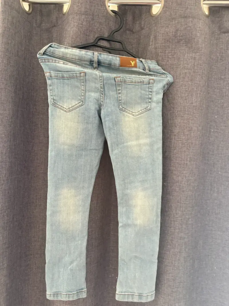 Jeans ajustados celestes para niña - 2