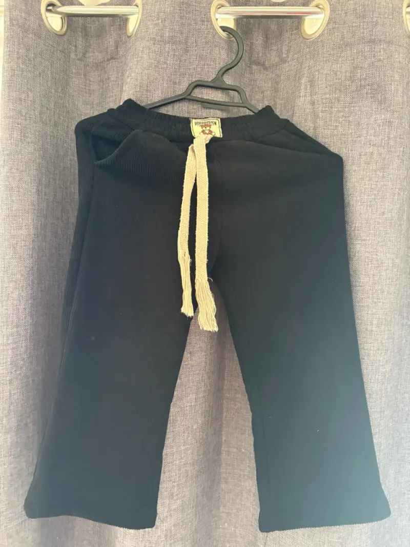 Pantalones de niña
