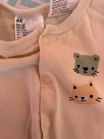 Set de 3 enteritos para bebé H&M con estampado de animales - miniatura 4