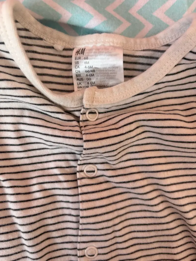 Set de 3 enteritos para bebé H&M variados - 2