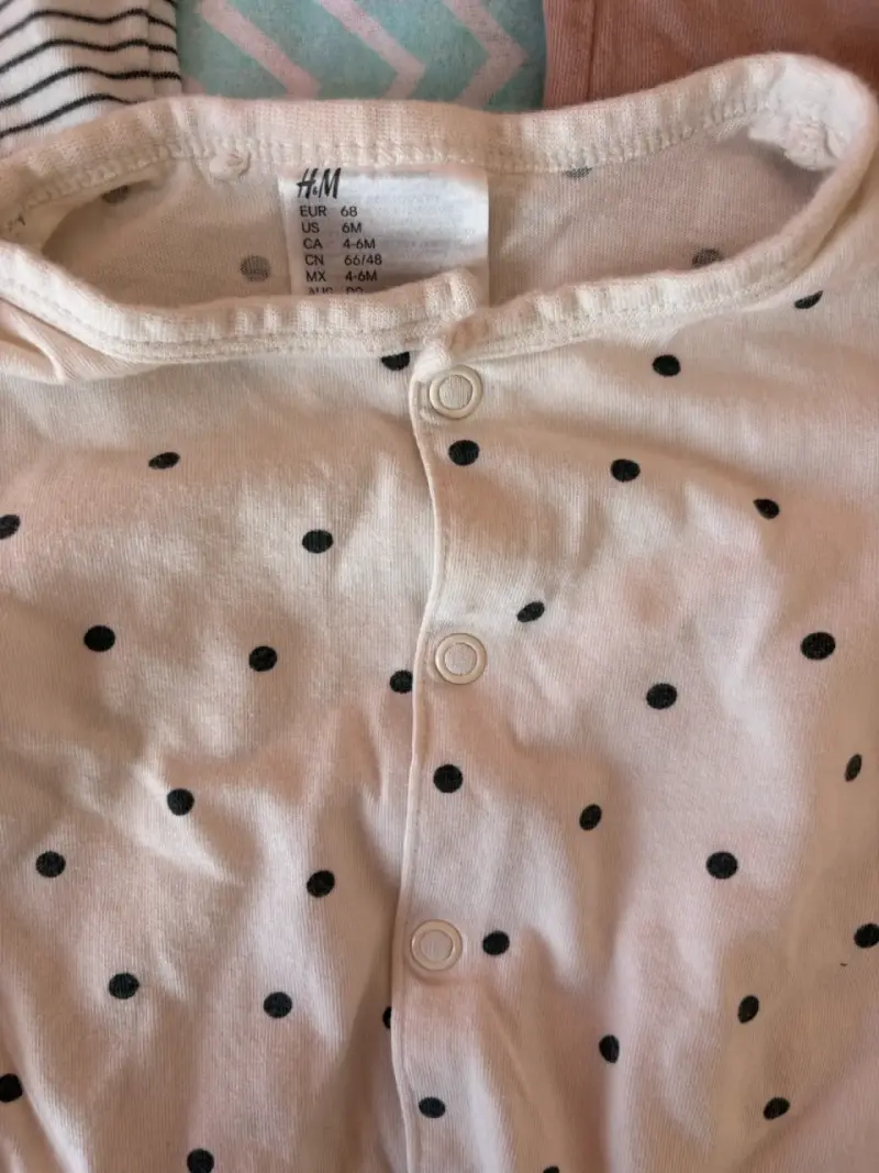 Set de 3 enteritos para bebé H&M variados - 4