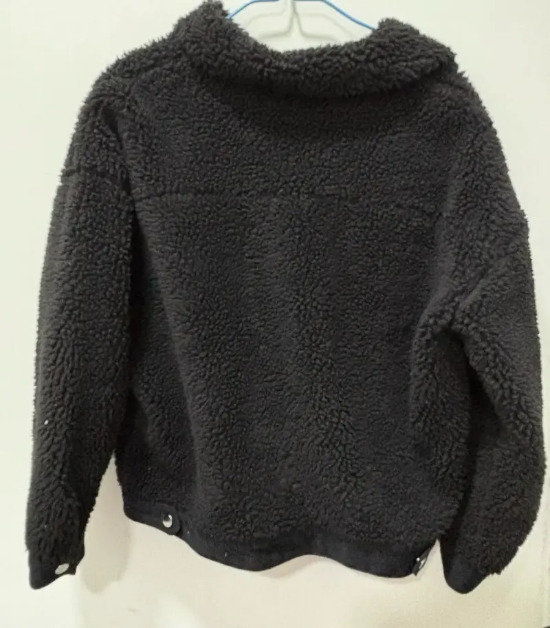 Chaqueta de lana negra con bolsillos - 2