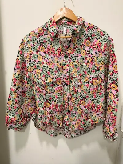 Blusa floral de manga larga para mujer - miniatura 1