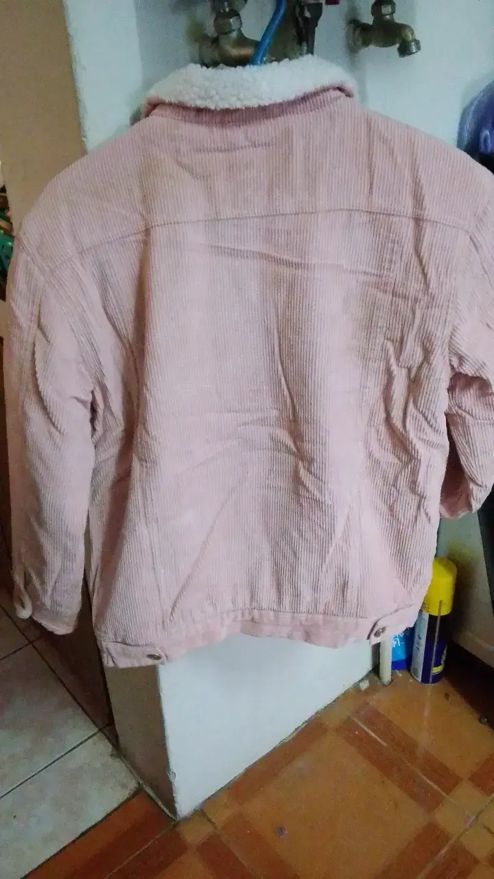 Chaqueta de pana rosada con forro de borrego - 2