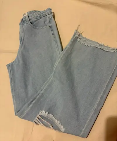 Jeans de mezclilla azul claro Sybilla con diseño desgastado - miniatura 4