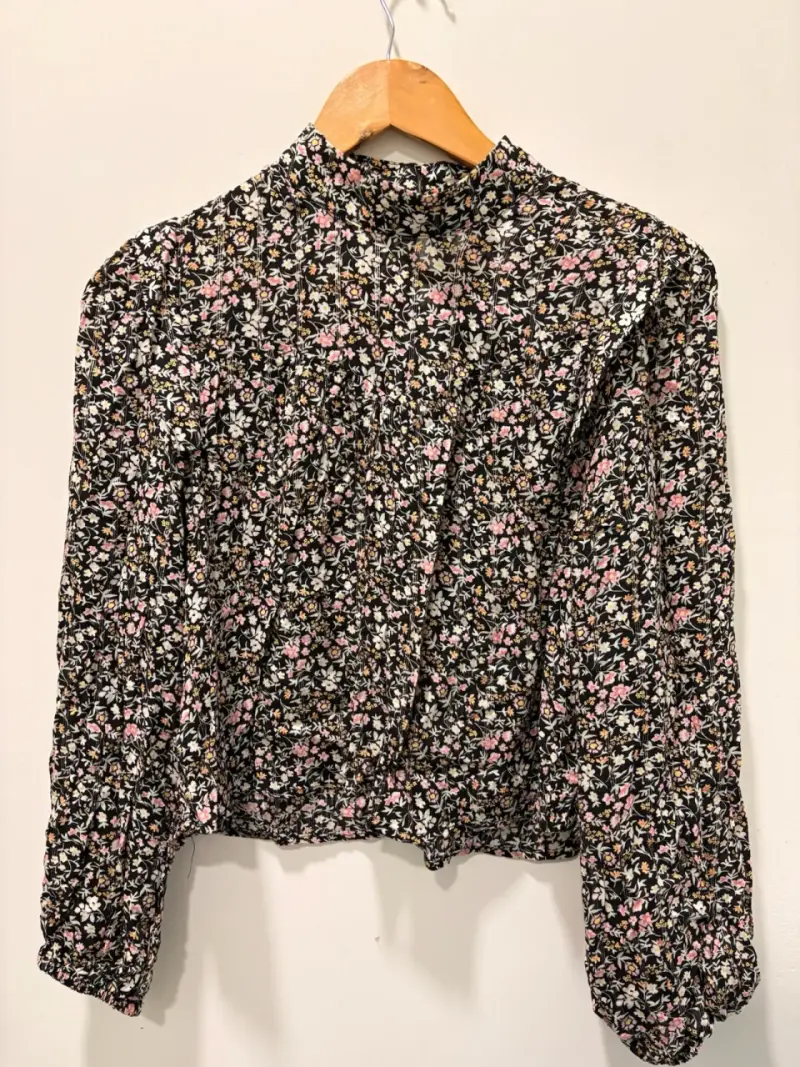 Blusa floral de manga larga para mujer - 1