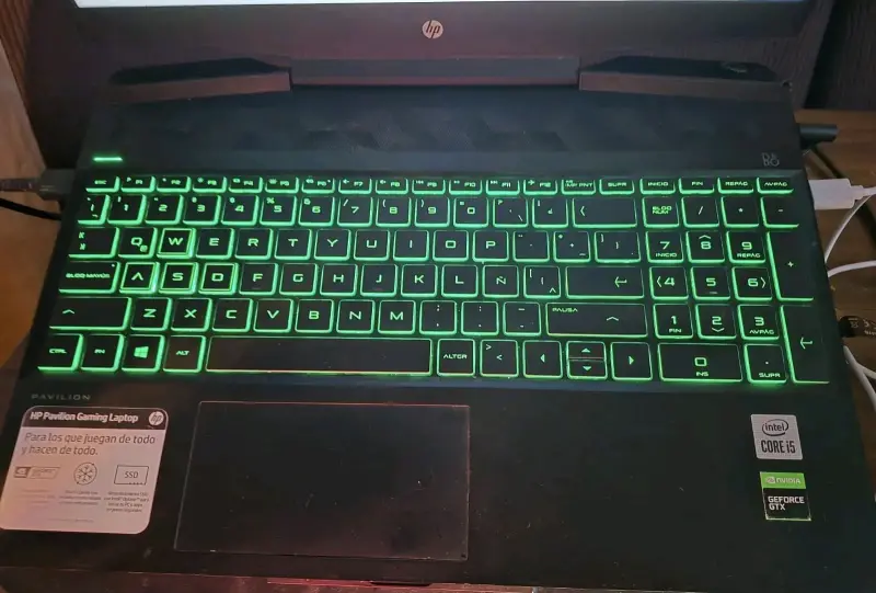Laptop HP Pavilion Gaming - 2