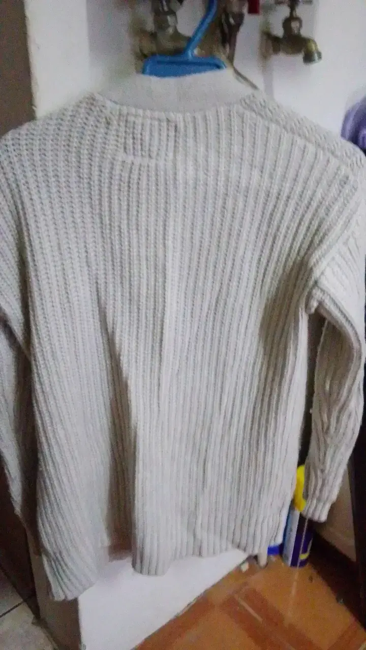 Cárdigan beige de punto con cinturón - 2