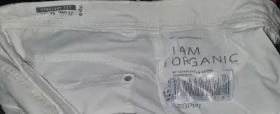 Pantalones blancos rectos Esprit de algodón orgánico - miniatura 3