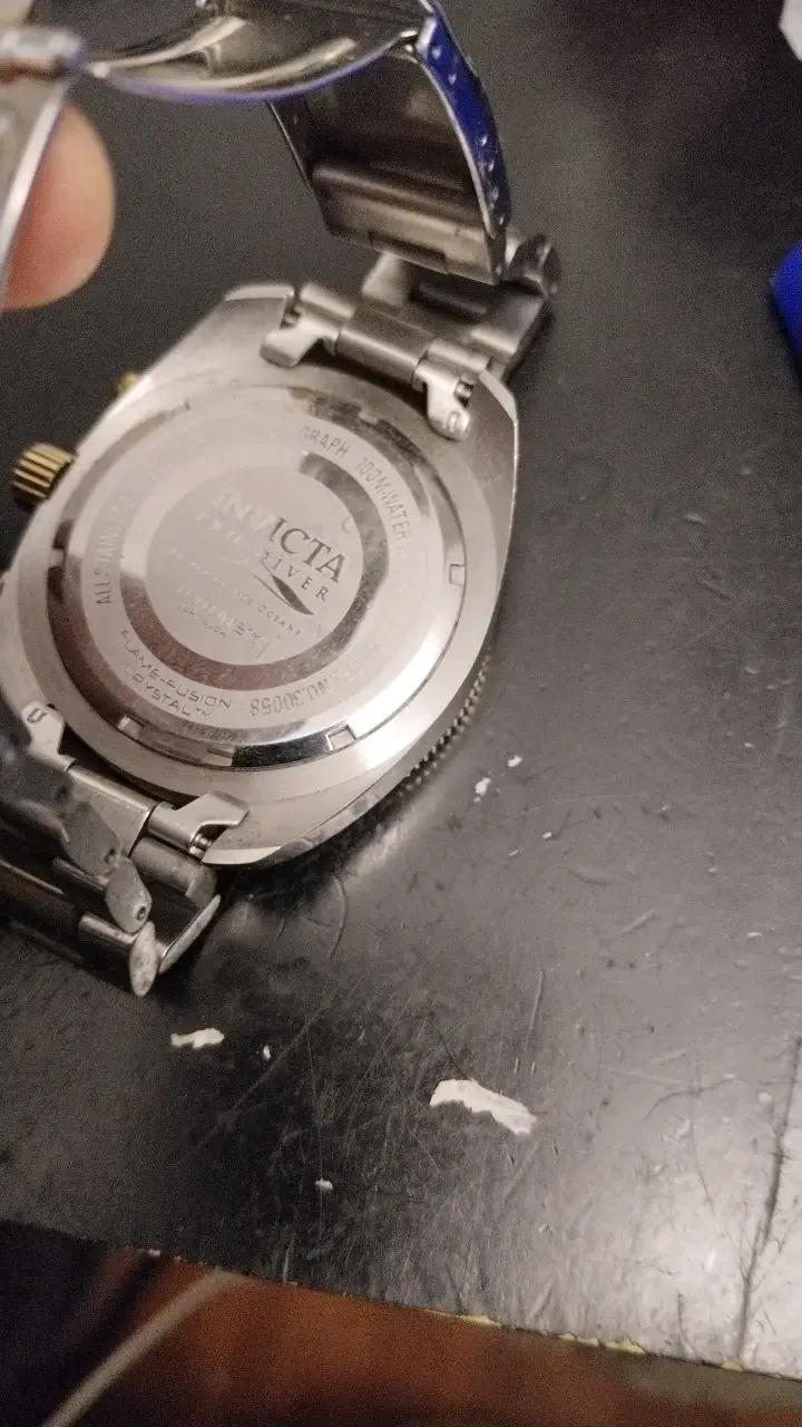 Reloj Invicta Pro Diver Bicolor Cronógrafo - 2