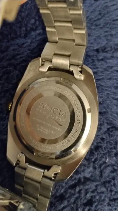 Reloj Invicta Pro Diver Bicolor Cronógrafo - miniatura 3