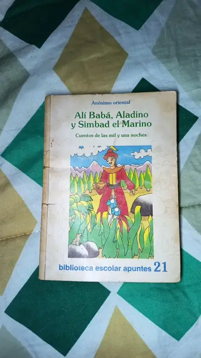 Libro Alí Babá, Aladino y Simbad el Marino - miniatura 2