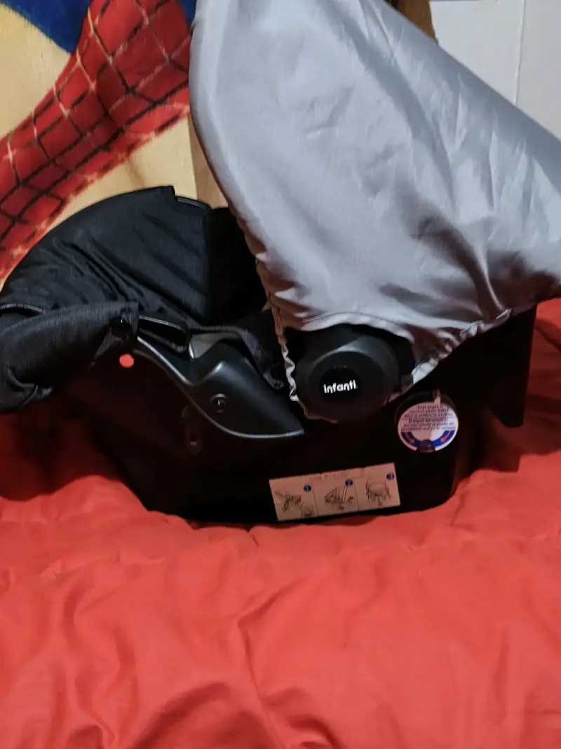 Silla de Auto para Bebé Infanti Negra - 2