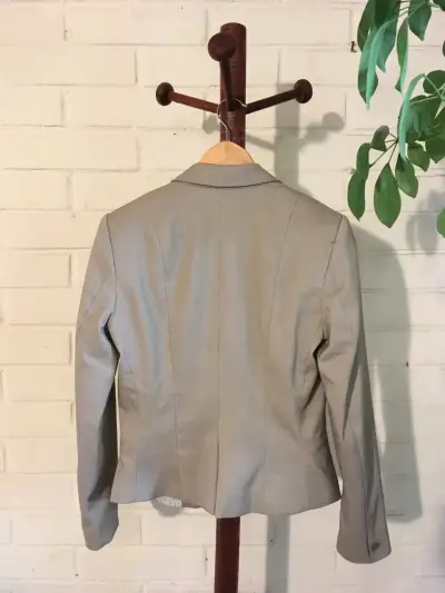 Blazer beige talla 36 para mujer H&M - miniatura 2