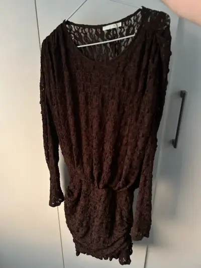 Vestido de encaje marrón Zara talla M - miniatura 1