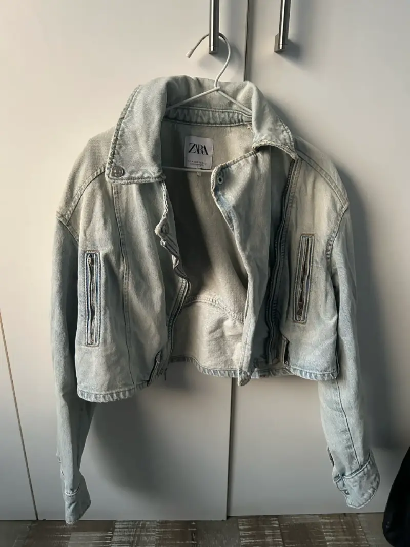Chaqueta de mezclilla Zara (sin el cinturón) - 2
