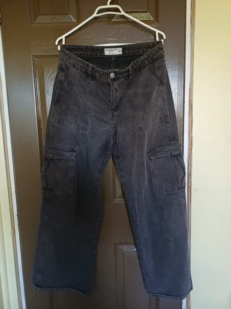Pantalones cargo negros mujer