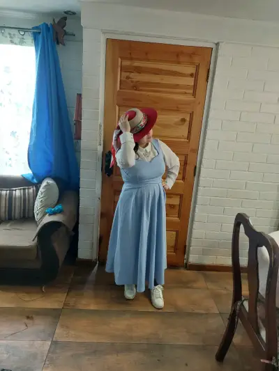 Vestido celeste elegante para mujer - miniatura 2