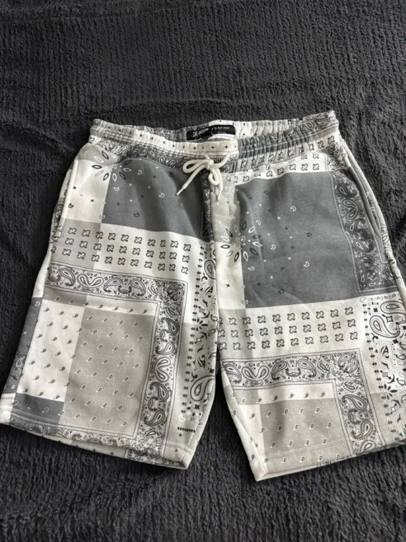 Shorts estampados estilo bandana Brooklyn Cloth