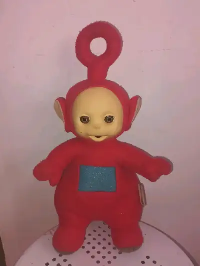 Peluche Teletubbies Po Rojo [sin caja de voz] - miniatura 1