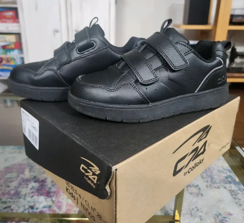 Zapatillas negras para niños Colloky talla 31