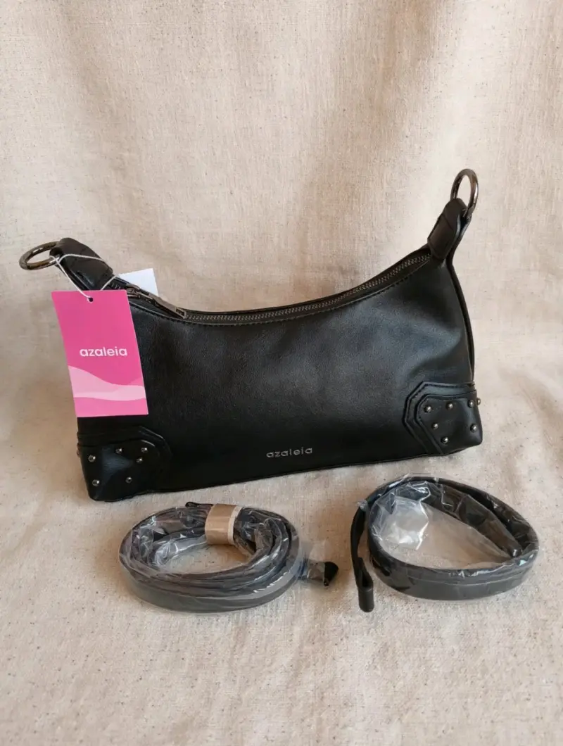 Cartera negra Azaleia con correas ajustables