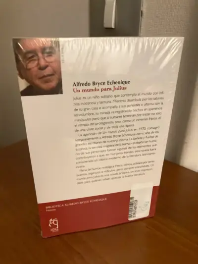 Libro 'Un Mundo Para Julius' de Alfredo Bryce Echenique - miniatura 2