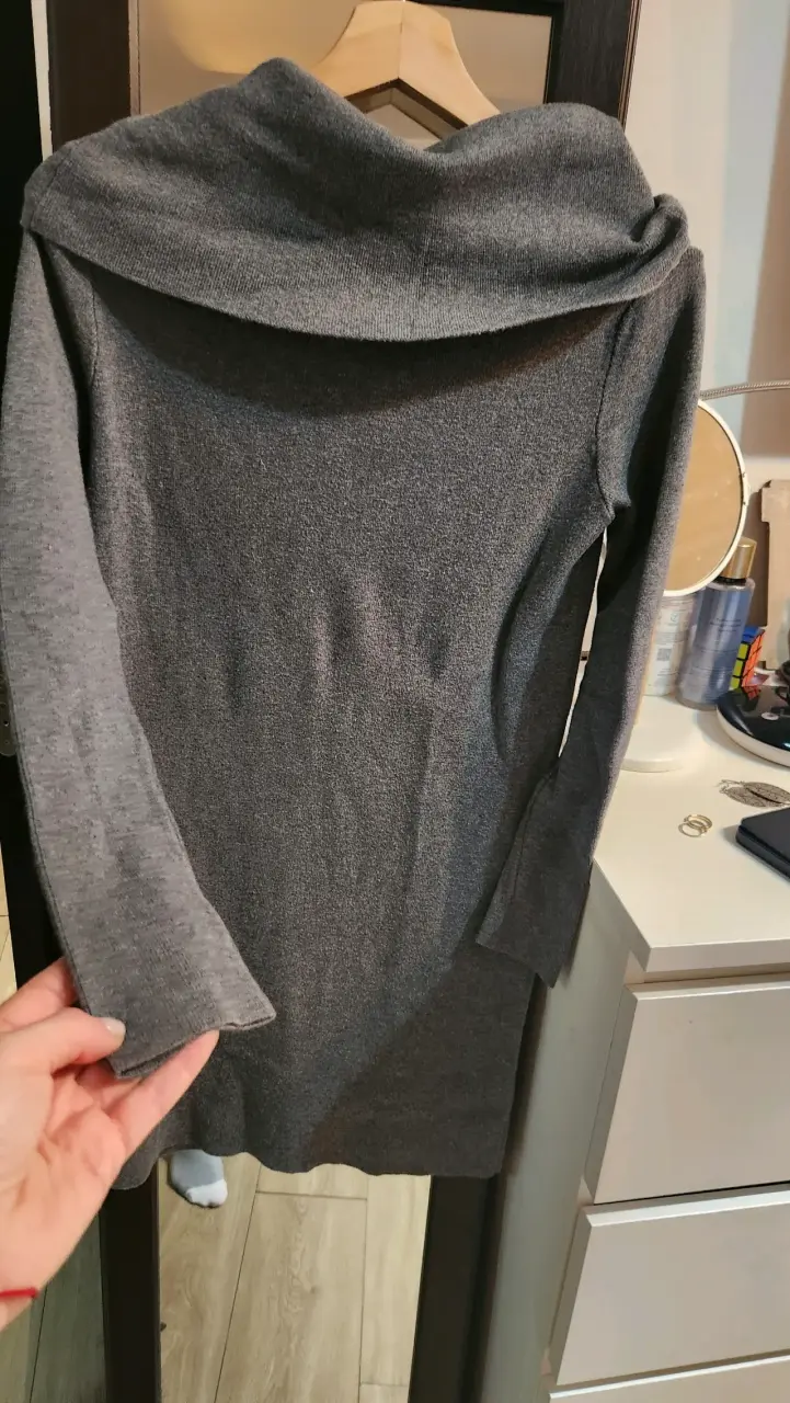 Vestido de punto gris Mango Basics