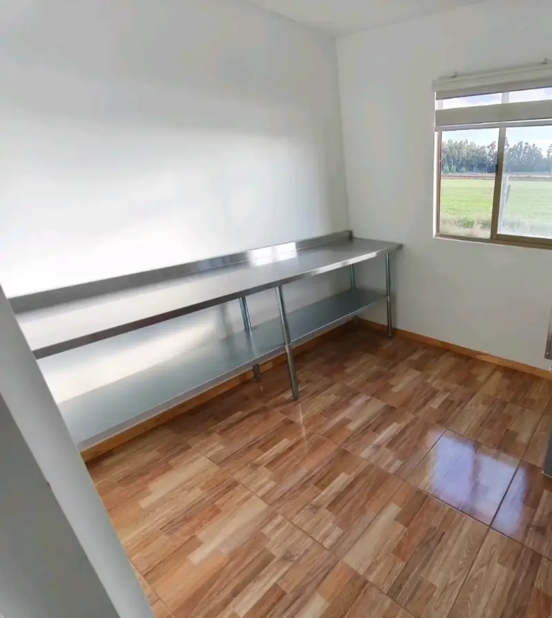 Mesa de trabajo de acero inoxidable para cocina