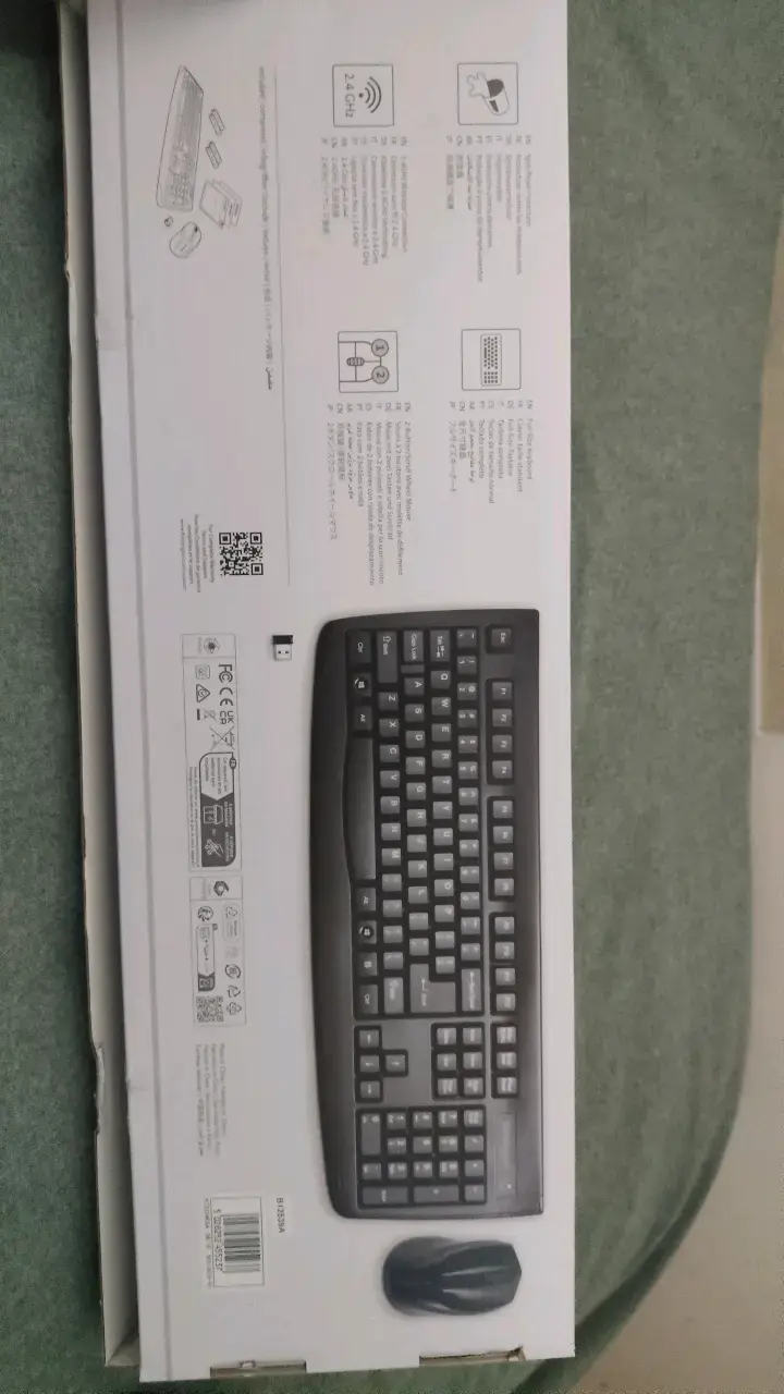 Kit teclado y mouse inalámbrico Logitech negro